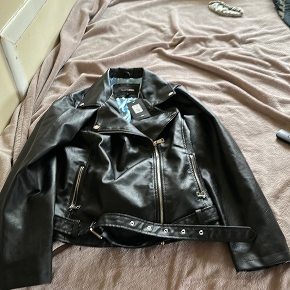Black fashion nova leather jacket- XL - Picture 1 of 5